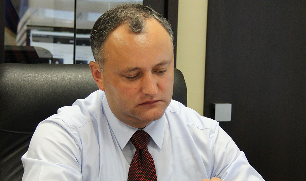 На днях политик опубликовал в своем блоге информацию о том, как были украдены миллиарды леев из Banca Socială, и подтверждающие это документы.