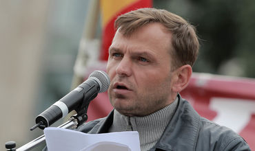 Андрей Нэстасе.
