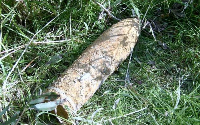 Au fost descoperite patru bombe din cel de-Al Doilea Război Mondial. Foto: adevarul.ro