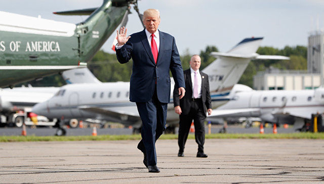 Трамп отменил поездку в демилитаризованную зону между Южной Кореей и КНДР. Фото: AP Photo