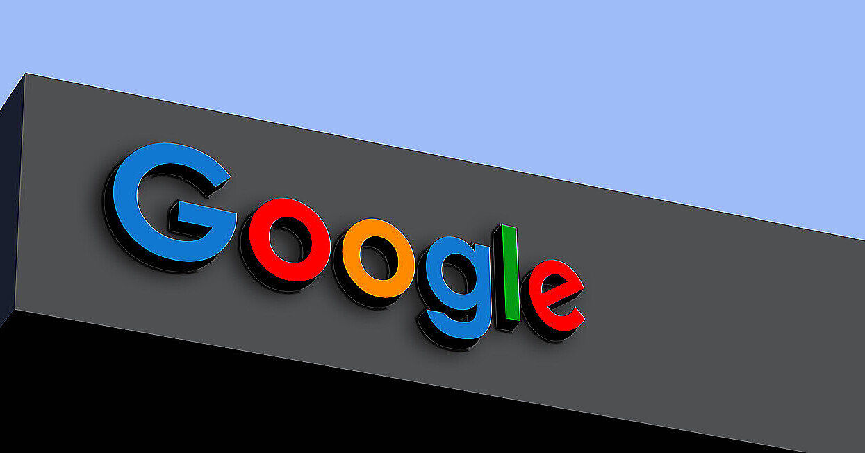 Google достиг оценки в 4 триллиона долларов и обогнал Apple.