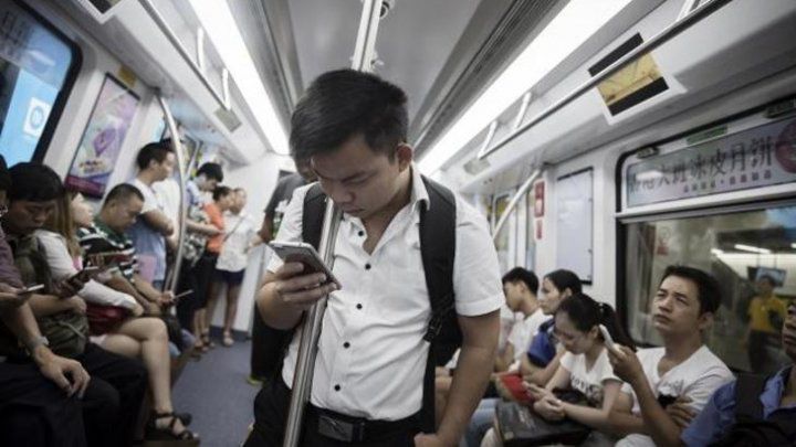 Note chinezilor: Dacă vor fi proaste nu vor avea voie în tren sau avion