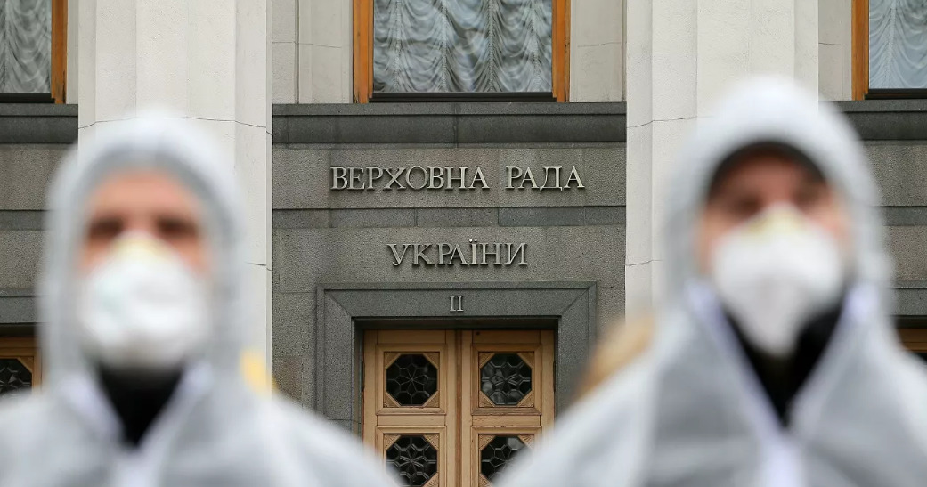 В Киевской области ввели режим ЧС из-за коронавируса.