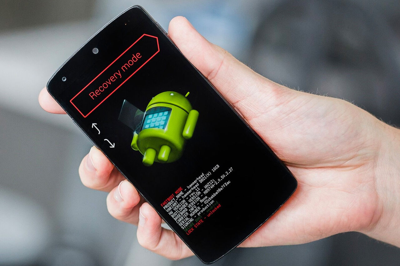 Milioane de smartphone-uri Android pot fi piratate din cauza vulnerabilității procesoarelor Qualcomm.