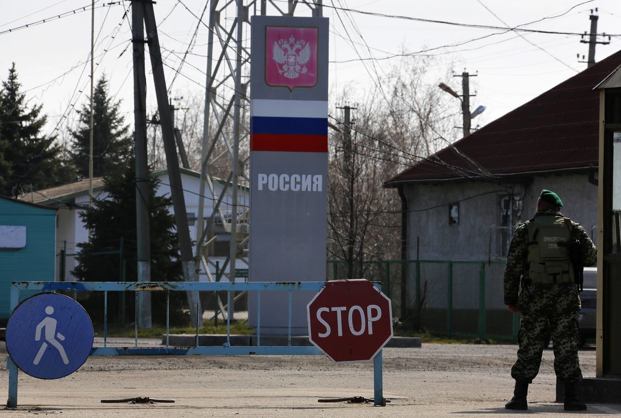 На Украину с начала года не пустили почти 1,4 тысячи россиян.