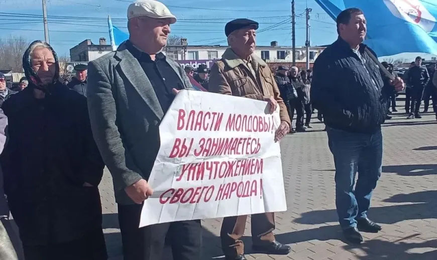 В центре Комрата прошли акции протеста