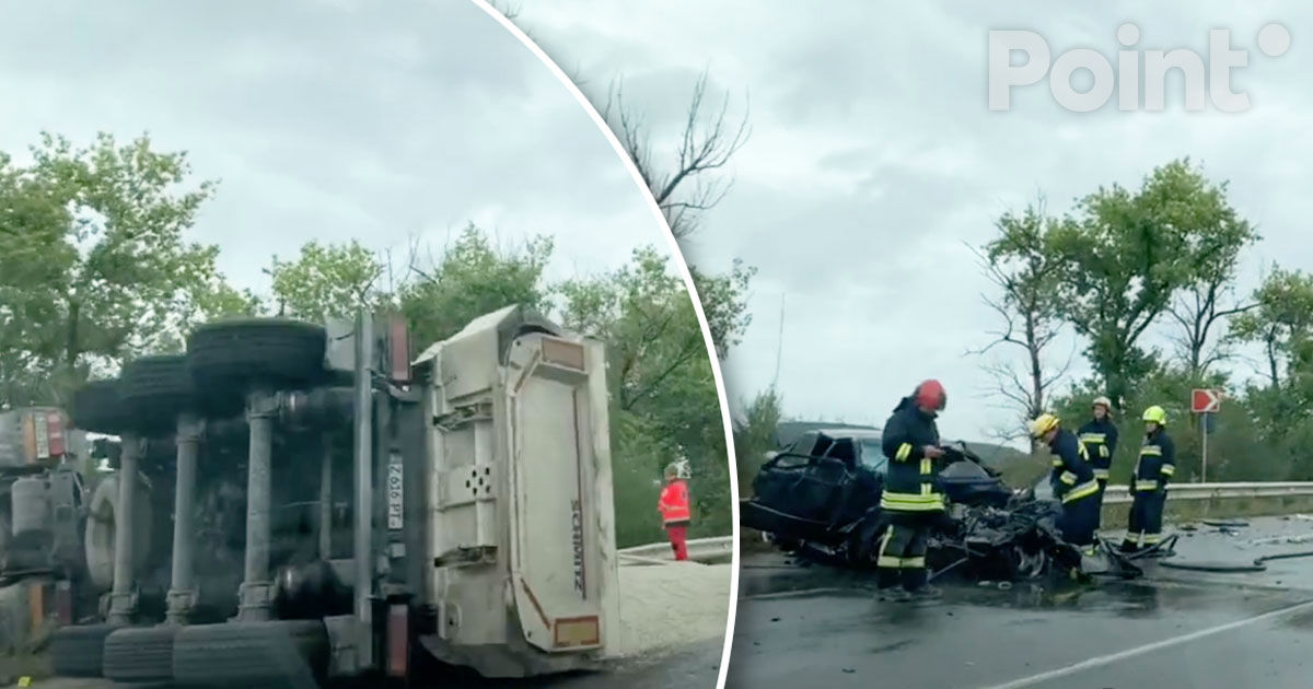 O mașină s-a lovit grav într-un camion pe traseul Bălți-Chișinău.