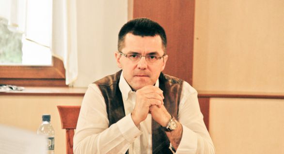 Dan Dungagiu, Directorul Institutului de Știinţe Politice și Relaţii Internaţionale al Academiei Române.