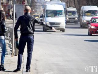 In acelasi timp oamenii se arata nemultumiti de o evantuala majorare si spun ca vor fi nevoiti sa circule cu troleibuzul.