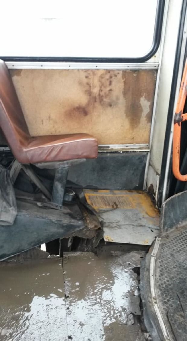 Reacția Ministerului Economiei și Infrastructurii la autobuzul defect