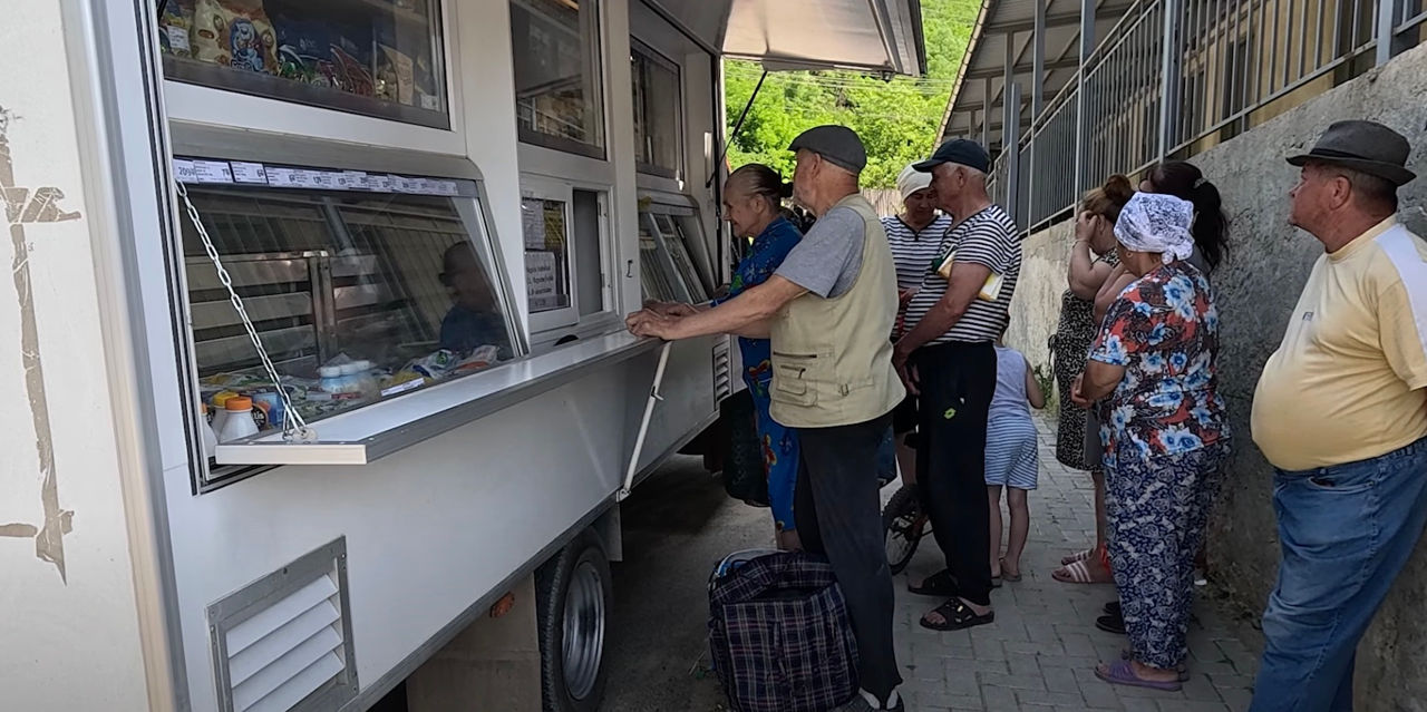 ANSA a emis permise magazinelor mobile Merișor pe termen nelimitat.