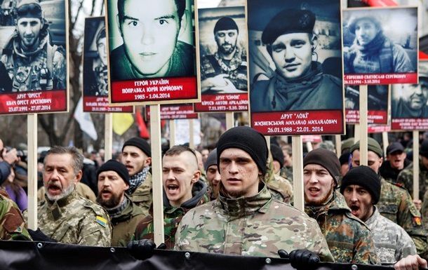 В батальоне взяли паузу чтобы подумать, заявил Владимир Селезнев.