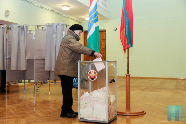 Законопроект был рекомендован к принятию сессией Верховного Совета.