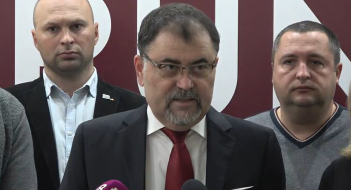 ПНЕ отказалась от участия в выборах в пользу блока ACUM.