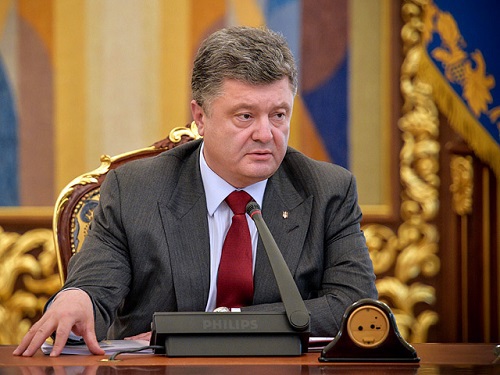 Порошенко: Весь мир увидел настоящее лицо агрессора.
