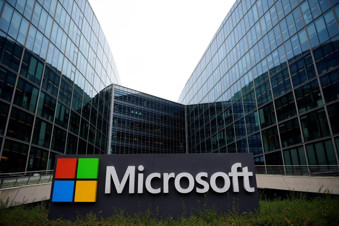 Microsoft сократила еще сотни сотрудников после увольнения 6 тыс. человек.