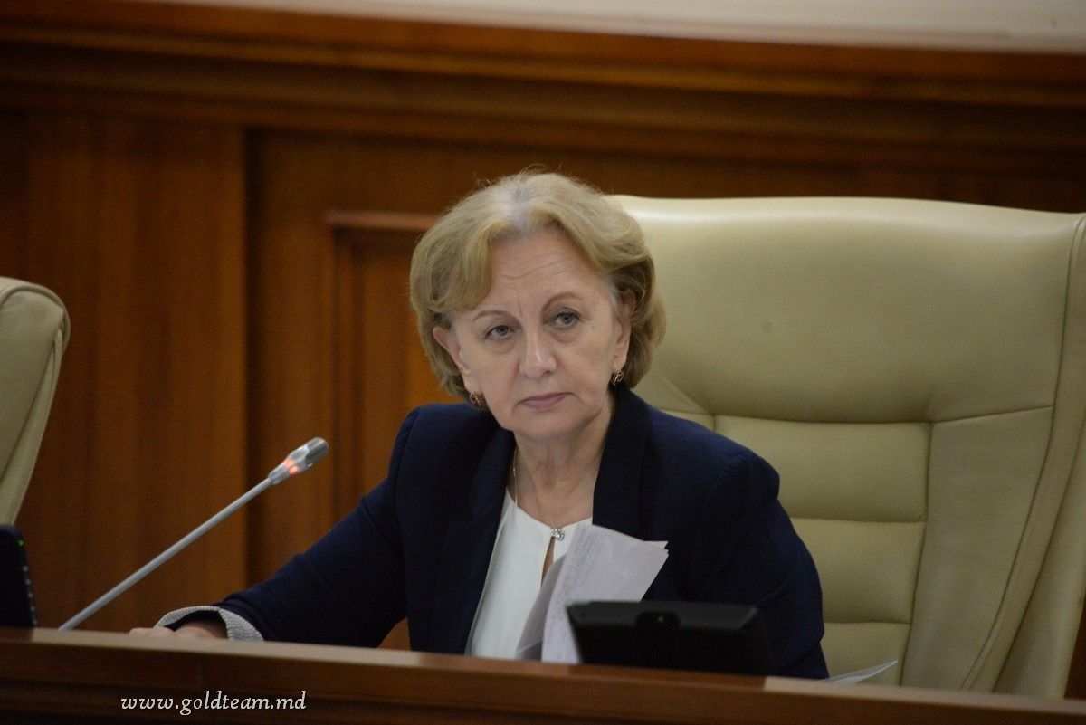 Председатель парламента Зинаида Гречаный. 
