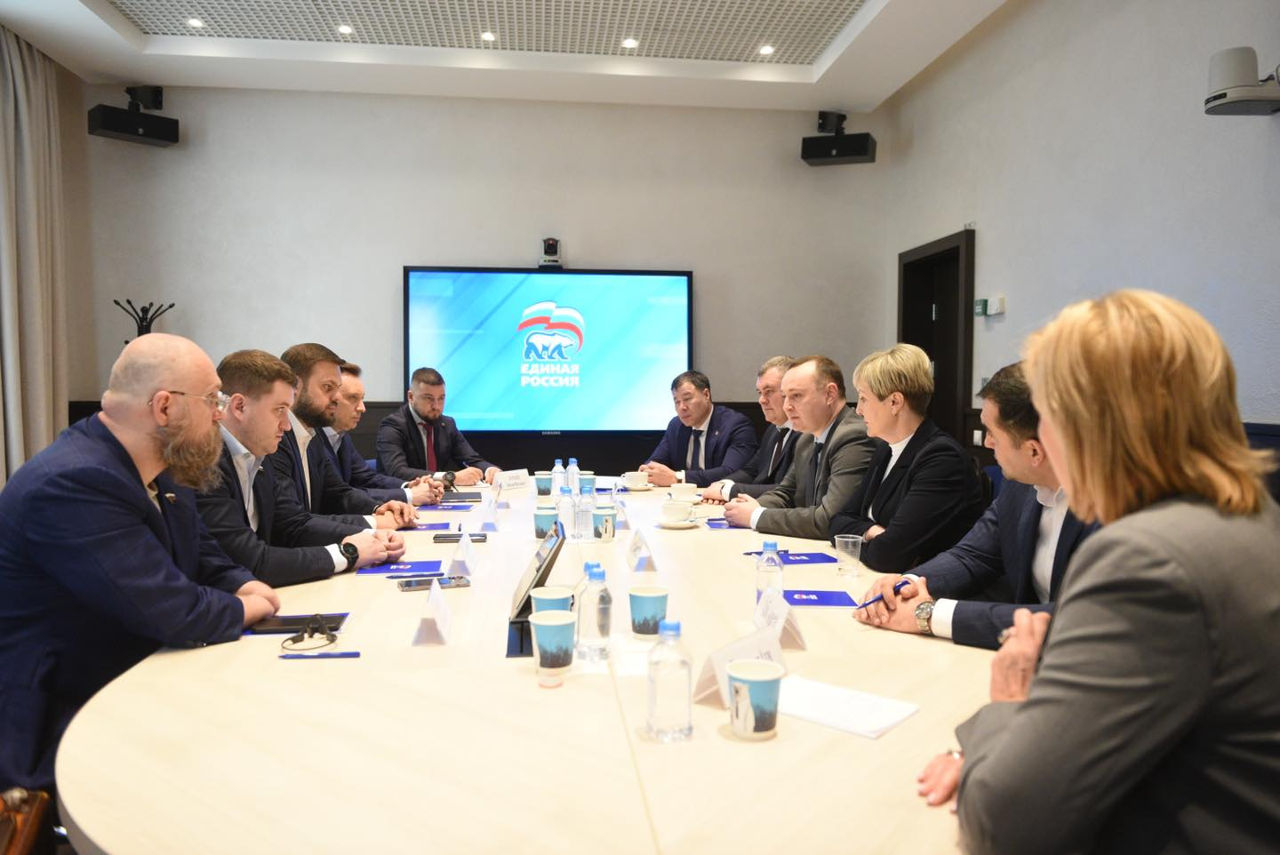 Делегация ПСРМ встретилась в Москве с представителями «Единой России».