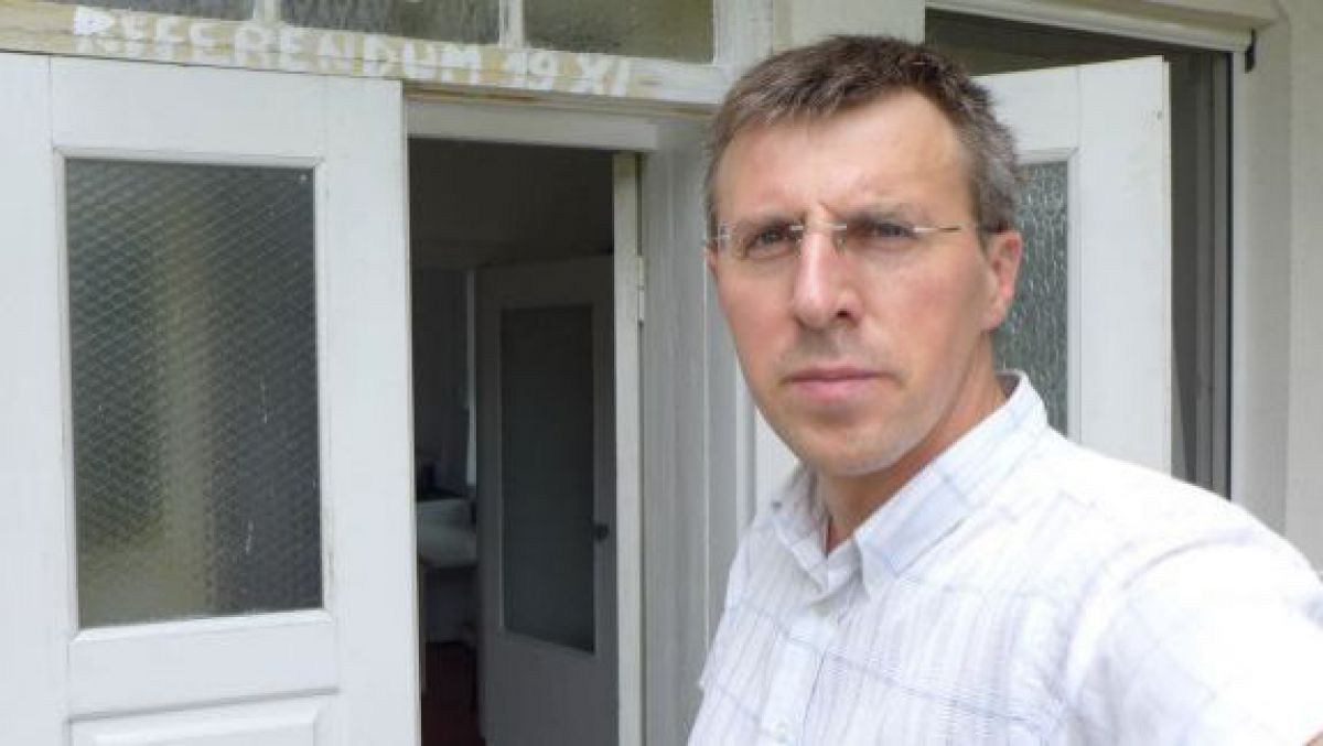 Dorin Chirtoacă, pus în așteptare la înregistrarea sa ca participant la referendum.
