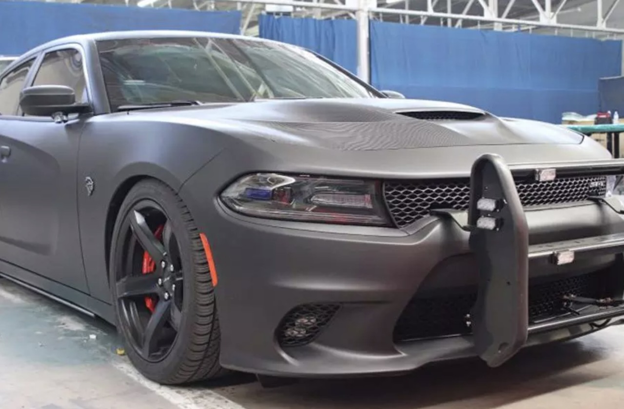 В США переделали Dodge Charger Hellcat в броневик.