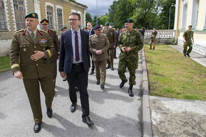 Приятно видеть, что НАТО адаптируется к новой ситуации в сфере безопасности.
