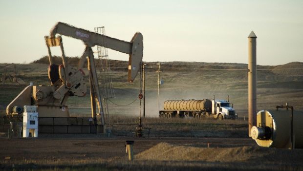 Добыча нефти в США в декабре 2015 года снизилась третий месяц подряд.