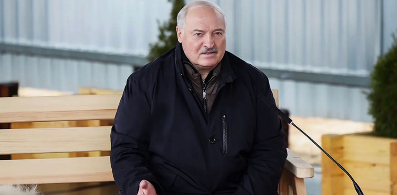 Лукашенко о нашествии метеозондов в Литве: Это литовцы "перебрасывали сигареты".