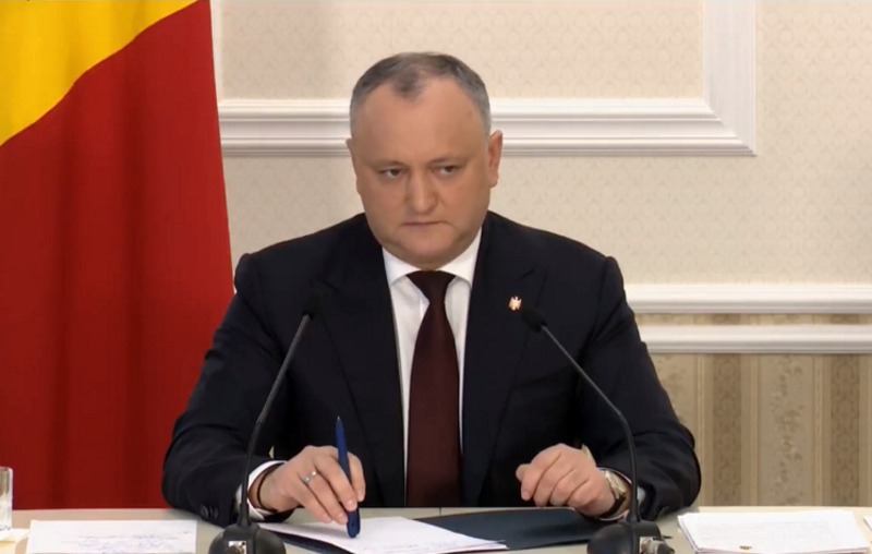 Додон: Лянкэ должен сидеть в тюрьме, а не во главе МИДа.