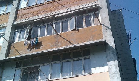 Пострадавшая находится в тяжелом состоянии в больнице.