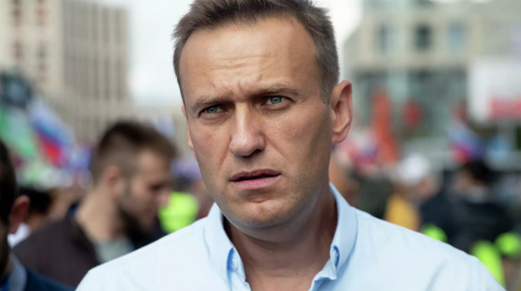 Навального госпитализировали в Омске 20 августа после того, как ему стало плохо в самолете. 
