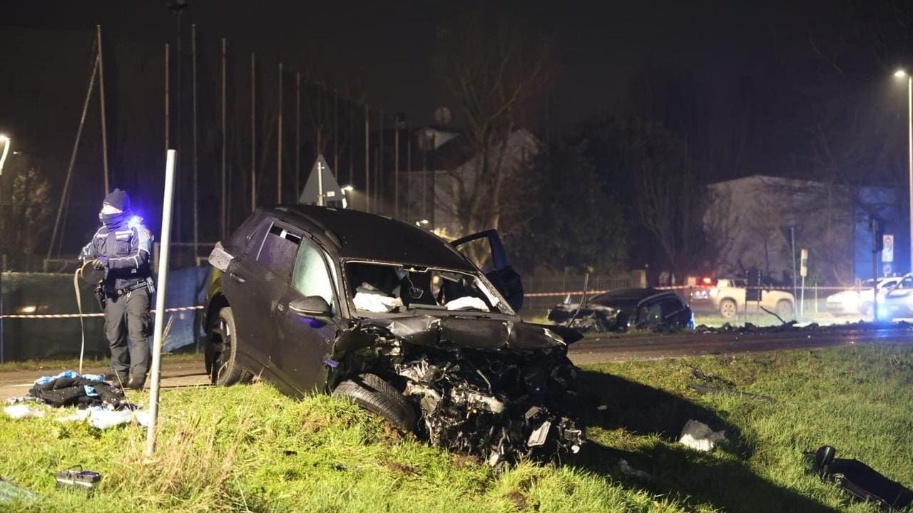 В Италии молдаванин на BMW спровоцировал ДТП, в котором погиб ребенок.