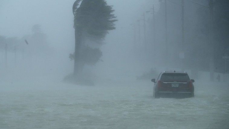La momentul realizării fotografiei, pe 8 septembrie 2017, Irma era o furtună de categoria 4. 