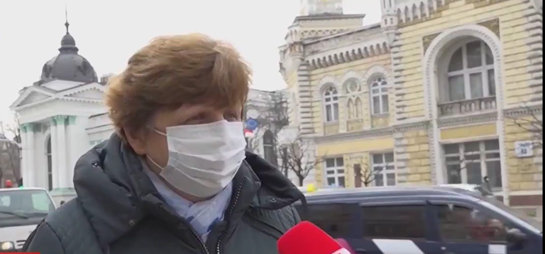 Жители столицы утверждают, что не знают, чем отличаются сыворотки от коронавируса.