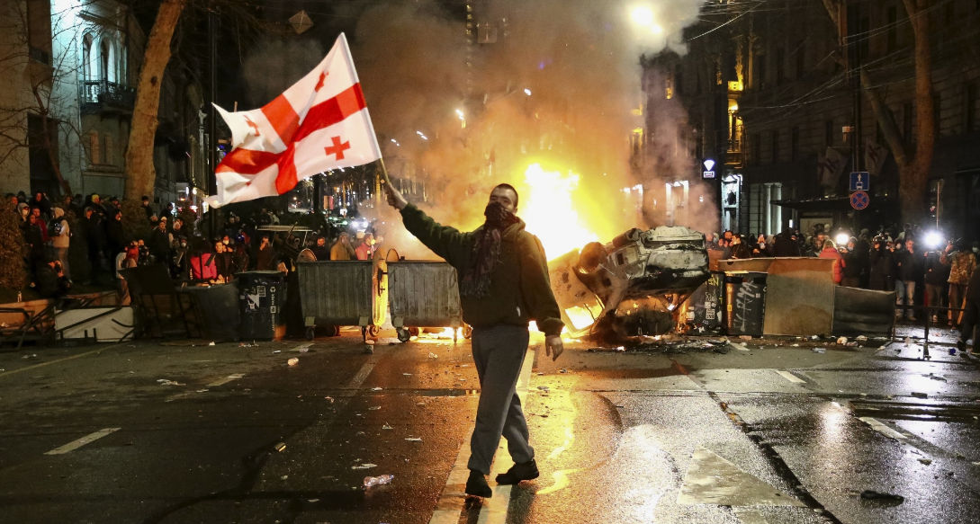 Autoritățile din Georgia vor interzice protestatarilor să-și acopere fețele.