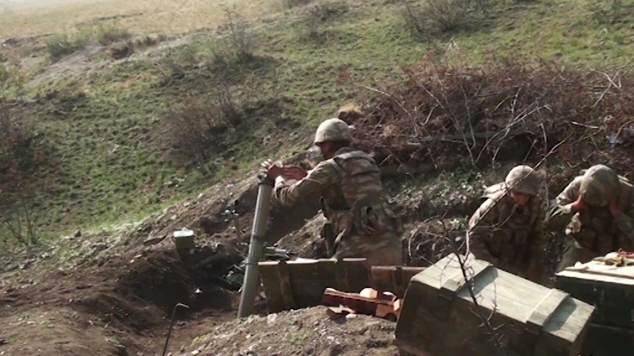 В Армении заявили "о прямом присутствии Турции в Карабахе".