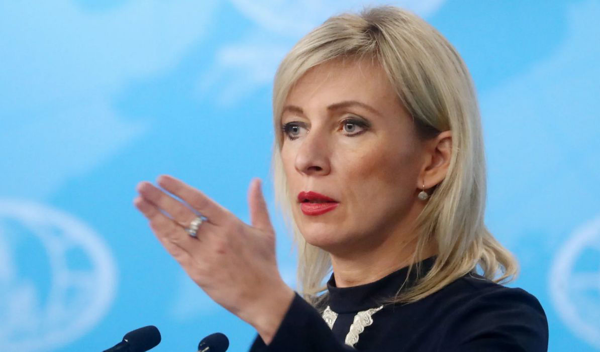 Захарова раскритиковала реакцию Запада на референдумы.
