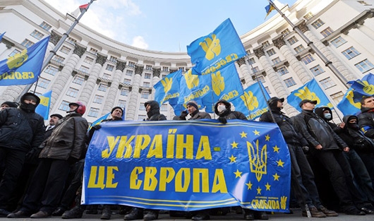 Нынешняя ситуация в Украине характеризуется одной фразой – «это не война, но и не мир».  Фото: forbes.ru