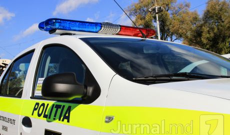 Tipul a suferit o supradoză, iar acum se află la Inspectoratul de Poliţie Botanica. Foto: jurnal.md