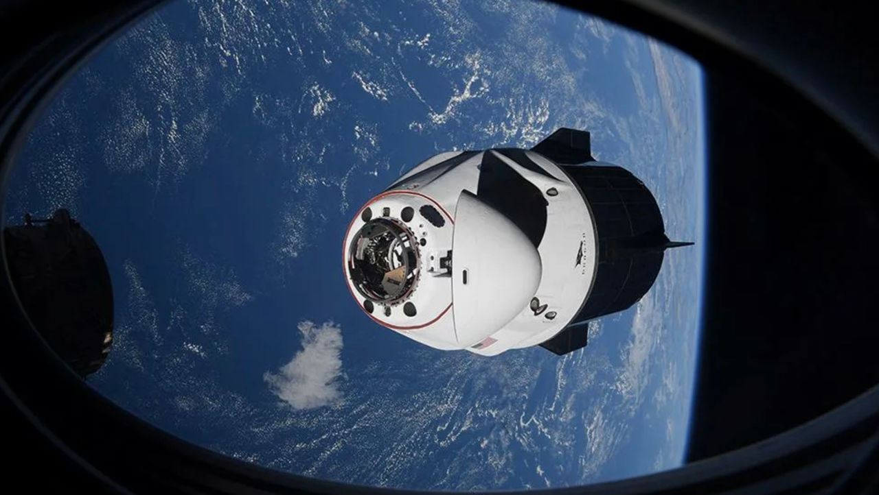 Корабль SpaceX пристыковался к МКС: астронавты смогут вернуться домой.