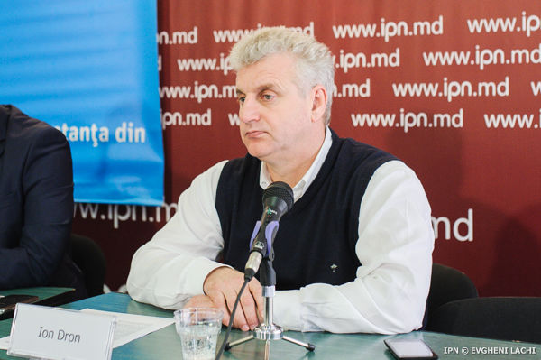 Avocatul Ion Dron, preşedintele Centrului de Iniţiative şi Monitorizare a Autorităţilor Publice.