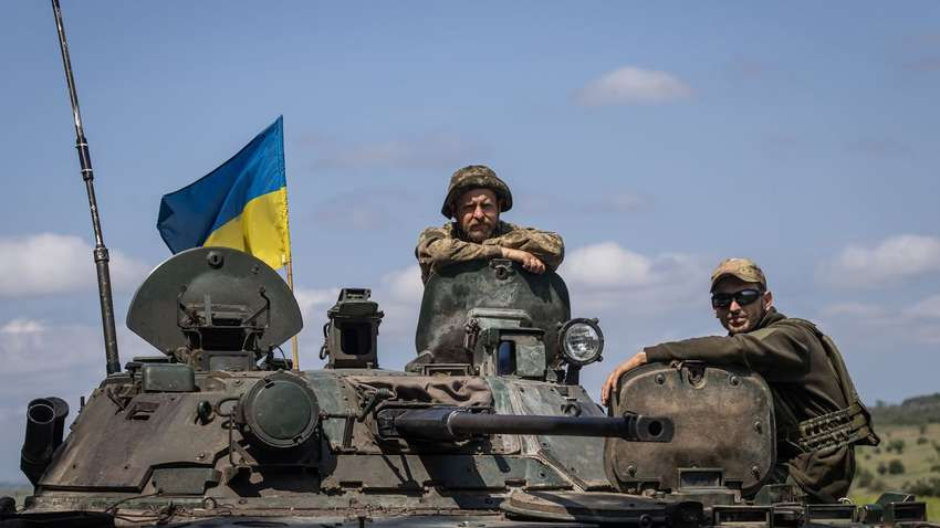 Венгрия не будет передавать Киеву украинских мужчин-беженцев призывного возраста.