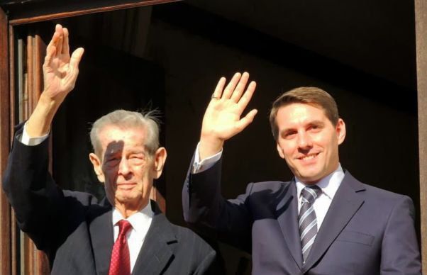 Fostul Principe Nicolae luptă pentru titlul său. Vrea să revină în familie