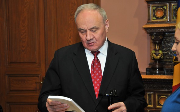 Şeful statului şi rudele sale nu au dosare penale, comunică Procuratura Generală.