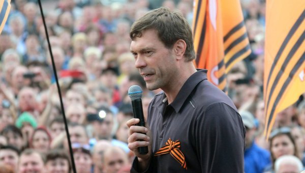 По словам Царева, результатом референдума должна стать федерализация Украины.