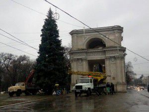 Mîine vor fi aprinse luminițele în PMAN. Foto: infomoldova.net