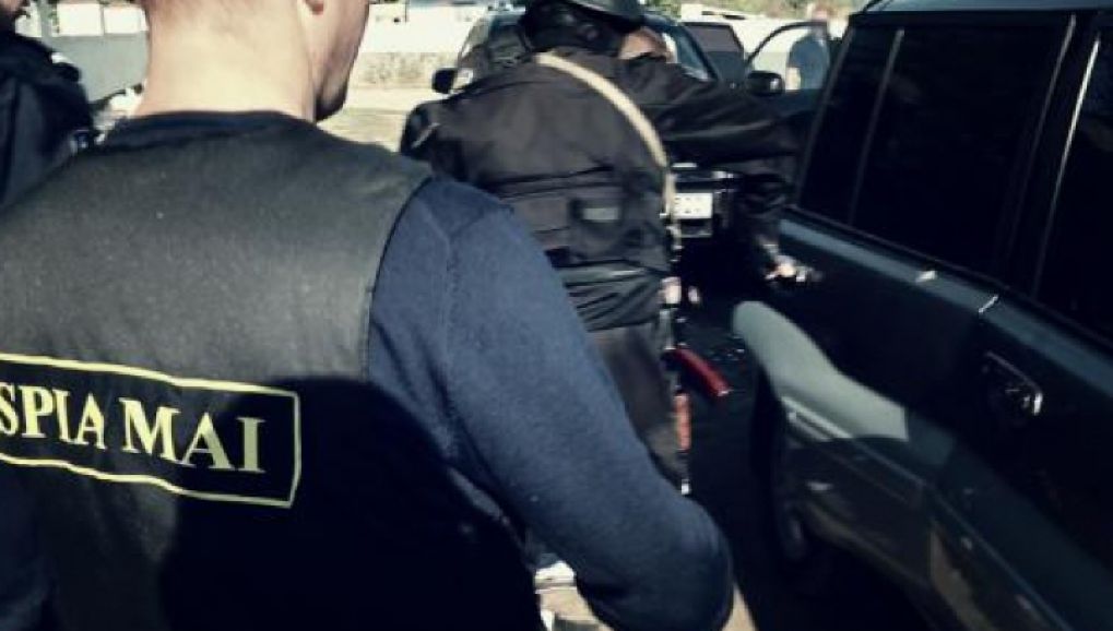 Un șef de secție din Direcția operațiuni speciale al INI, reținut pentru trafic de droguri. Foto: publika.md