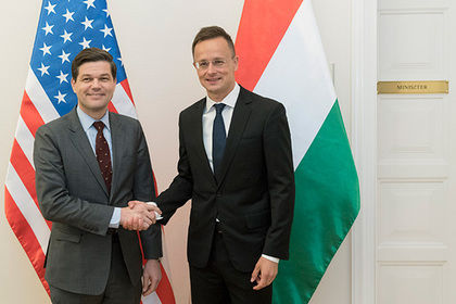 Венгрия пожаловалась США на Украину.