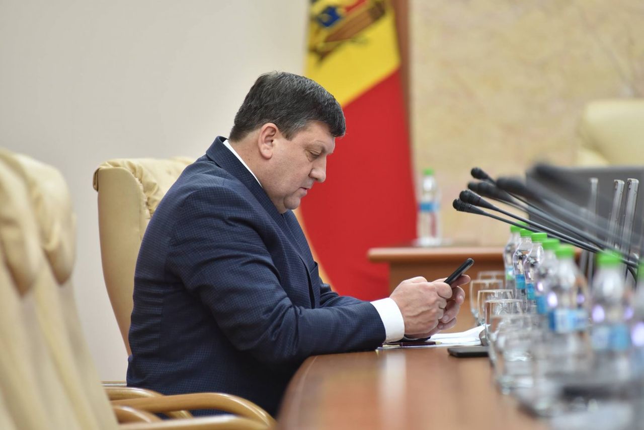 В июле 2016 года парламент рассмотрел вотум недоверия Юрию Киринчуку. Фото: Максим Андреев/NewsMaker