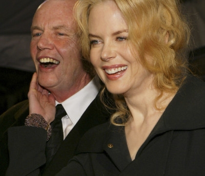 Tatal actritei Nicole Kidman a murit intr-un accident in Singapore, vineri dimineata.
