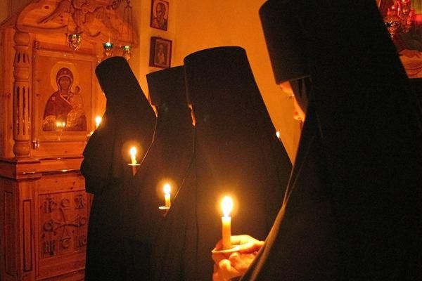 Creştinii ortodocşi intră de luni, 23 februarie, în Postul Mare, cel mai aspru post de peste an, cunoscut ca şi Postul Paştilor.